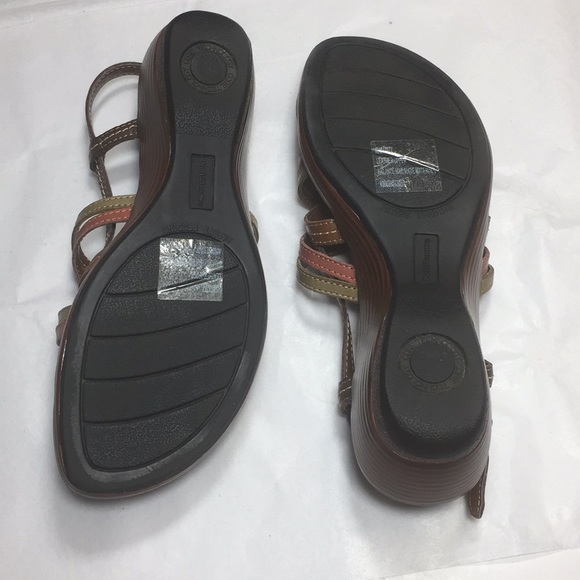 🎉Croft & Barrow wedge Sandals 7 - Picture 3 of 4